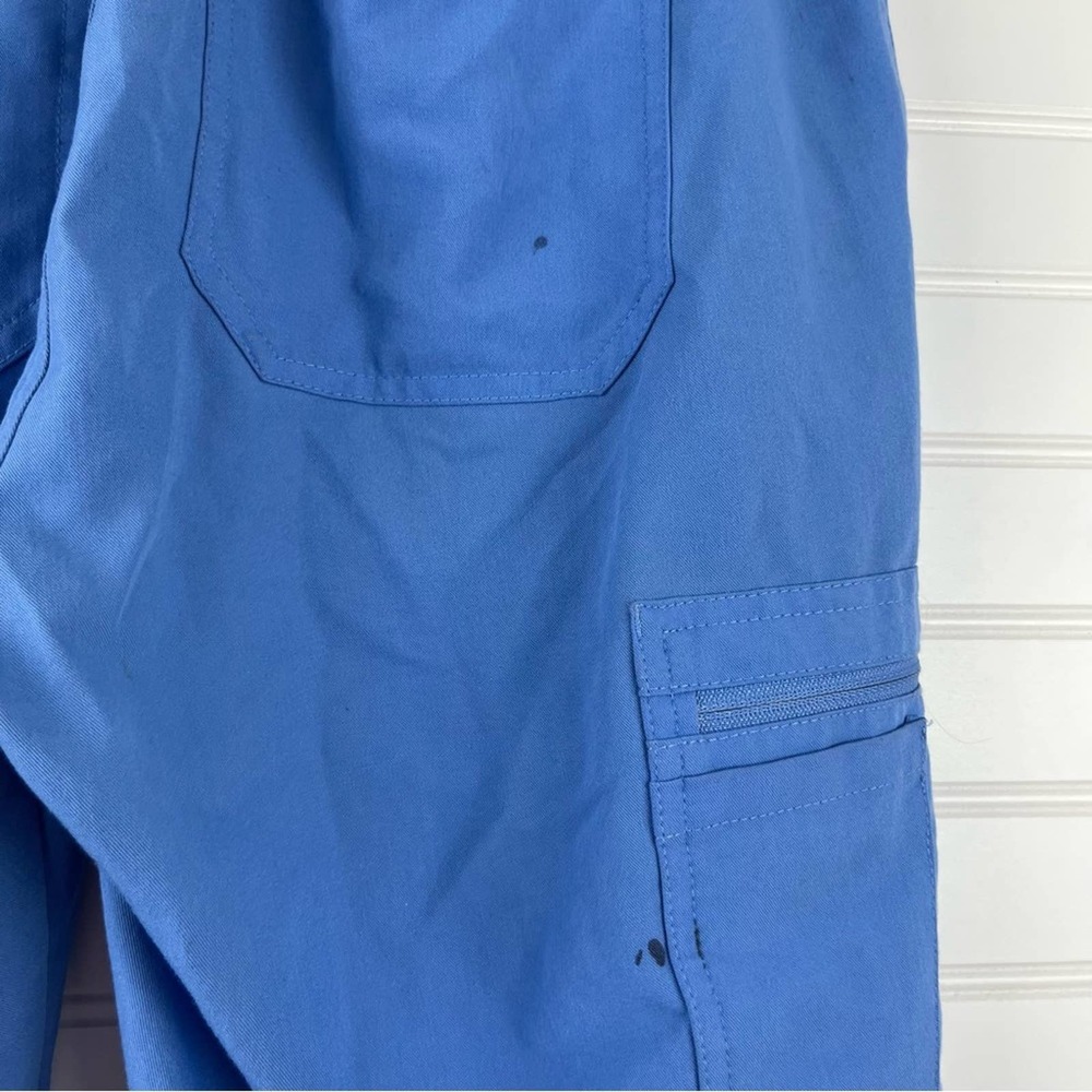 Figs Yola Skinny Tapered Leg Scrub Pant in Ceil Blue Size Small TALL - Picture 6 of 16